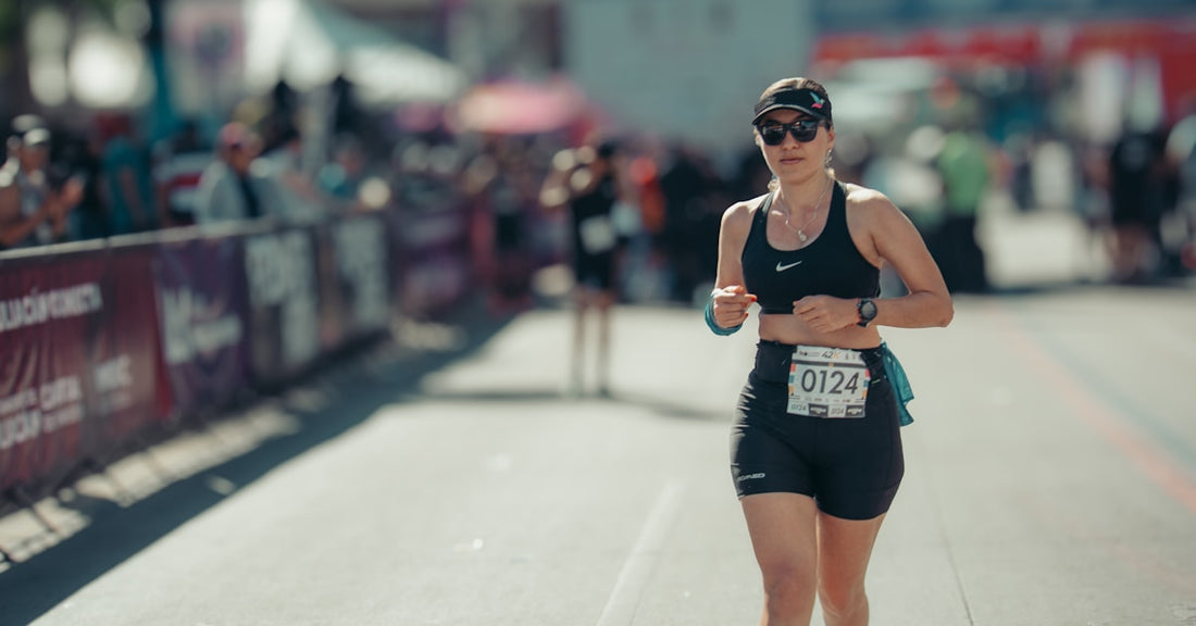 Suplementos para Trail Running en Chile 2026: Stack Completo Antes, Durante y Después